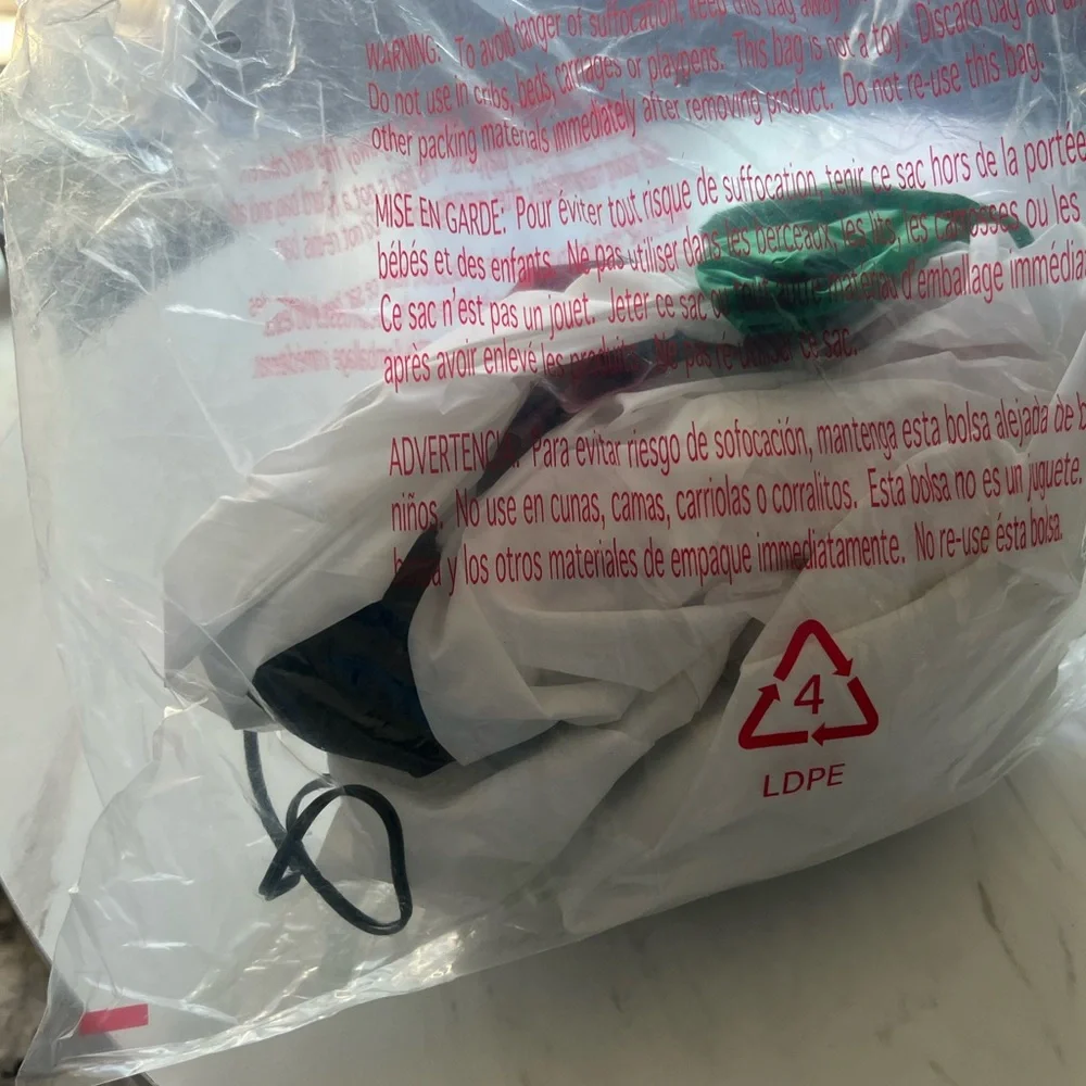 Gemmy AIRBLOWN CARBUDDY SNOWMAN 36